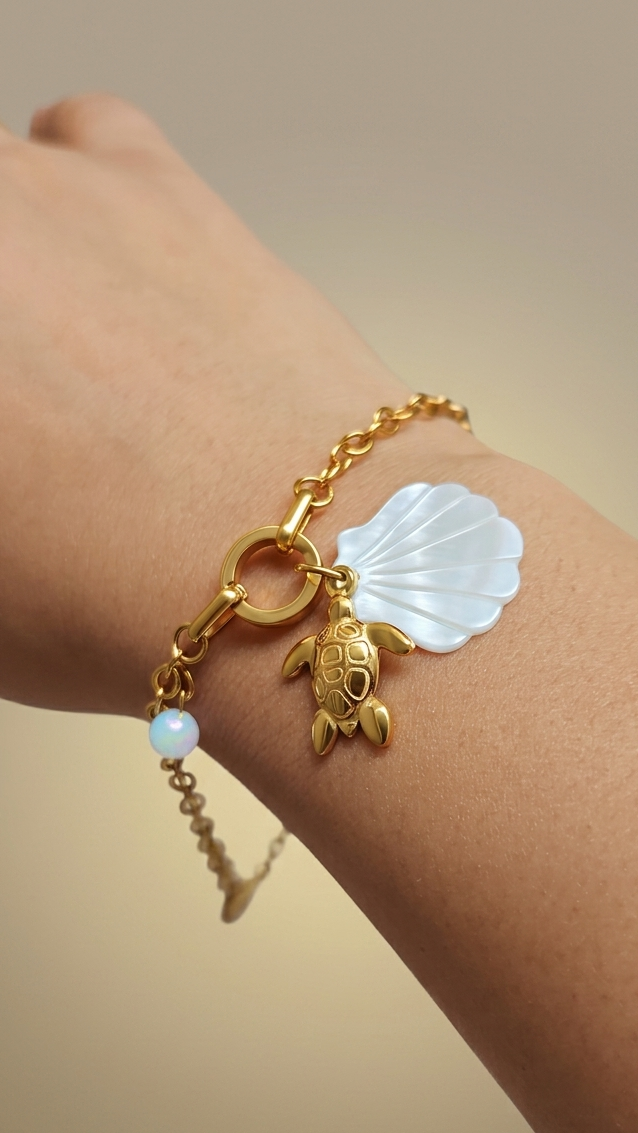 Beachy Charms Bracelet