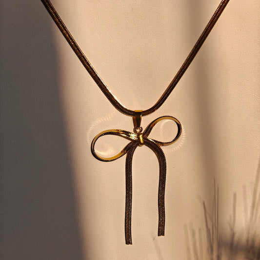 Snake Knot Necklace