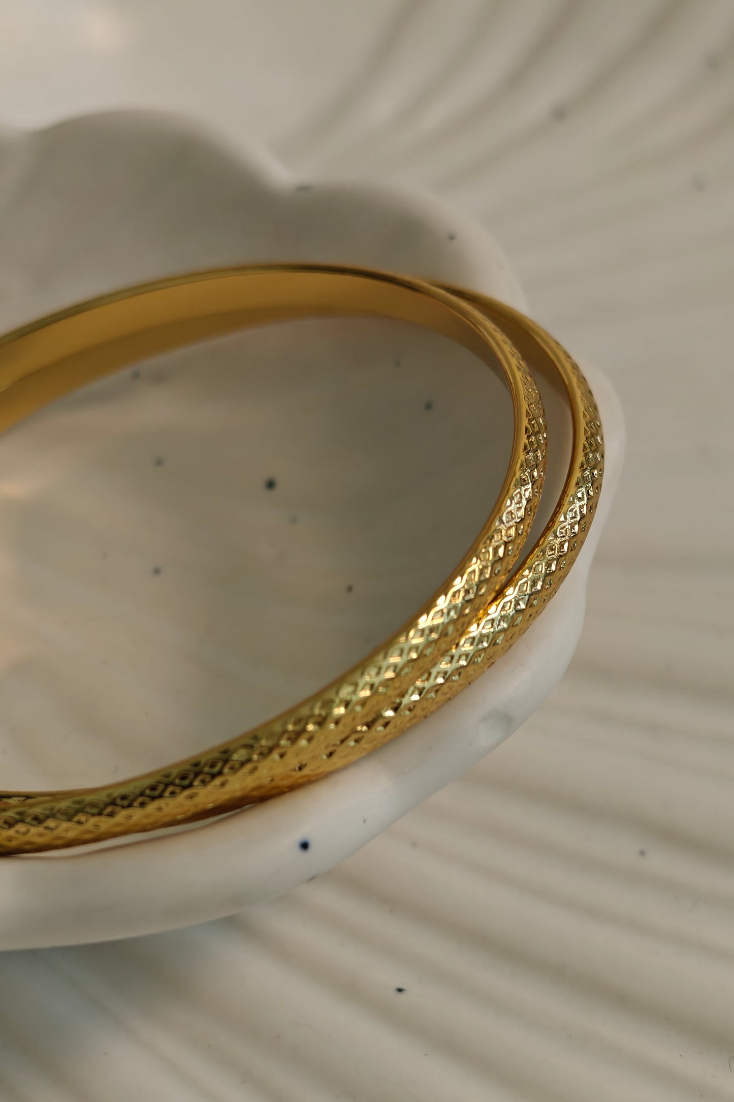 Ira Bangles (Pair)