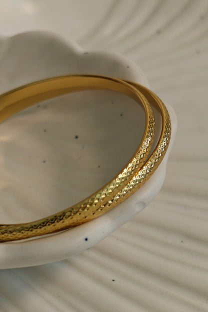 Ira Bangles (Pair)