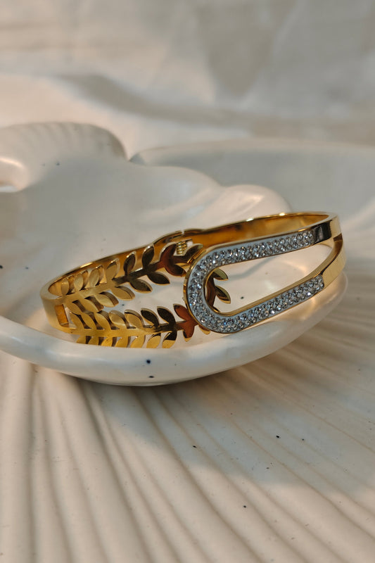 Floral Arc Bracelet