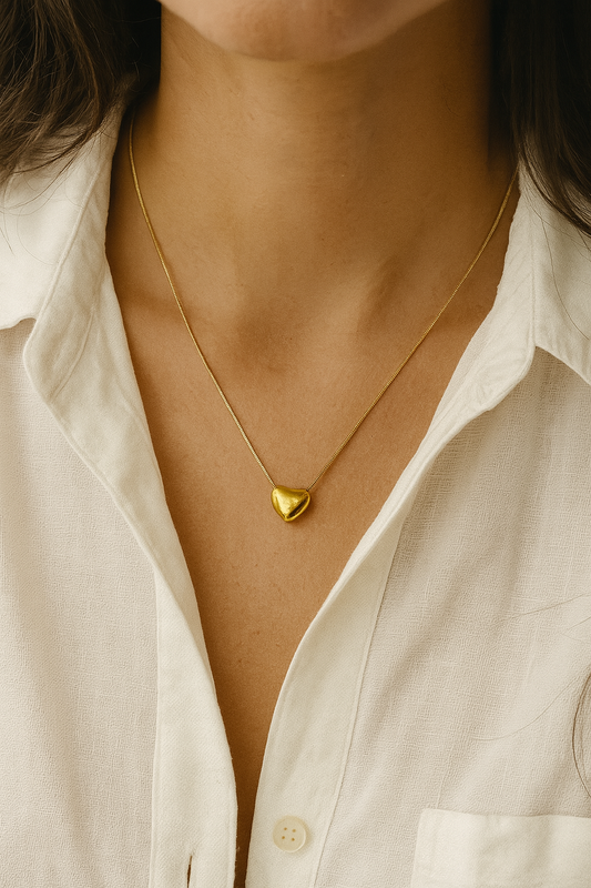 Minimal Heart Necklace