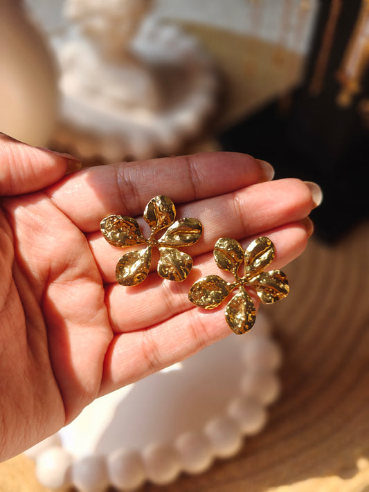 Flora Studs