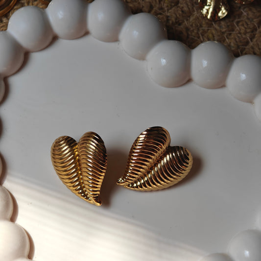 Amora Studs