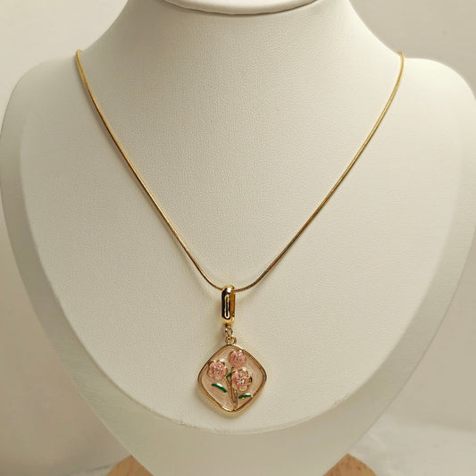 Gulabo Necklace