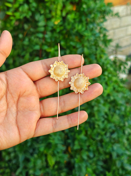 Soorajmukhi Handmade Ear Pin Earrings