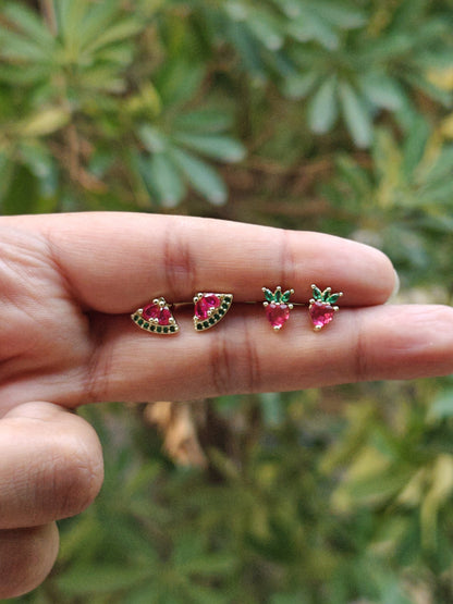 Strawbae Ball back studs